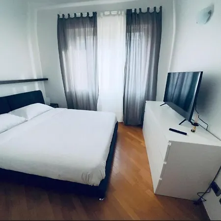 Best Stay - Central Station Suite Apartments Bari Exterior photo