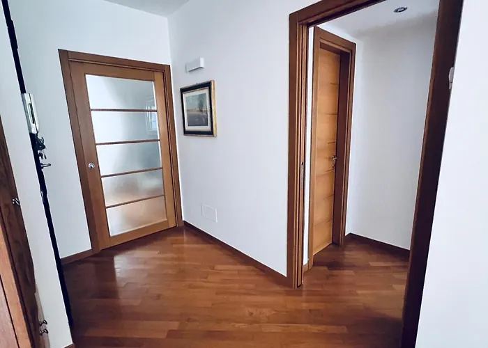 Best Stay - Central Station Suite Apartments